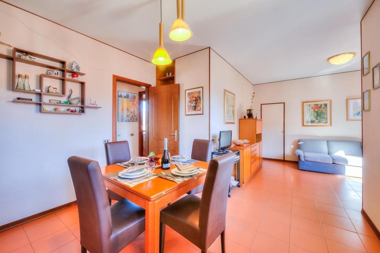Laura'S Cozy Apartment Stresa Center - Happy Rentals Екстериор снимка