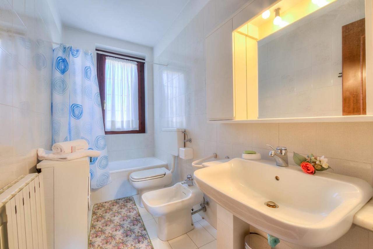 Laura'S Cozy Apartment Stresa Center - Happy Rentals Екстериор снимка